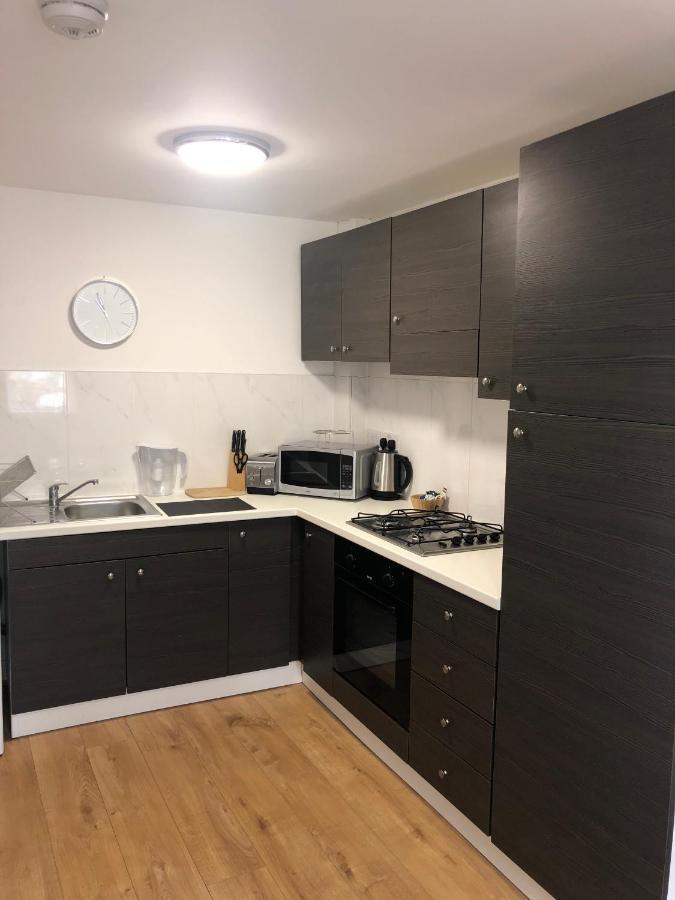 2 Bedroom Large First Floor Apartment With Free Parking Loughborough Eksteriør bilde